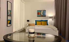 Suite 336